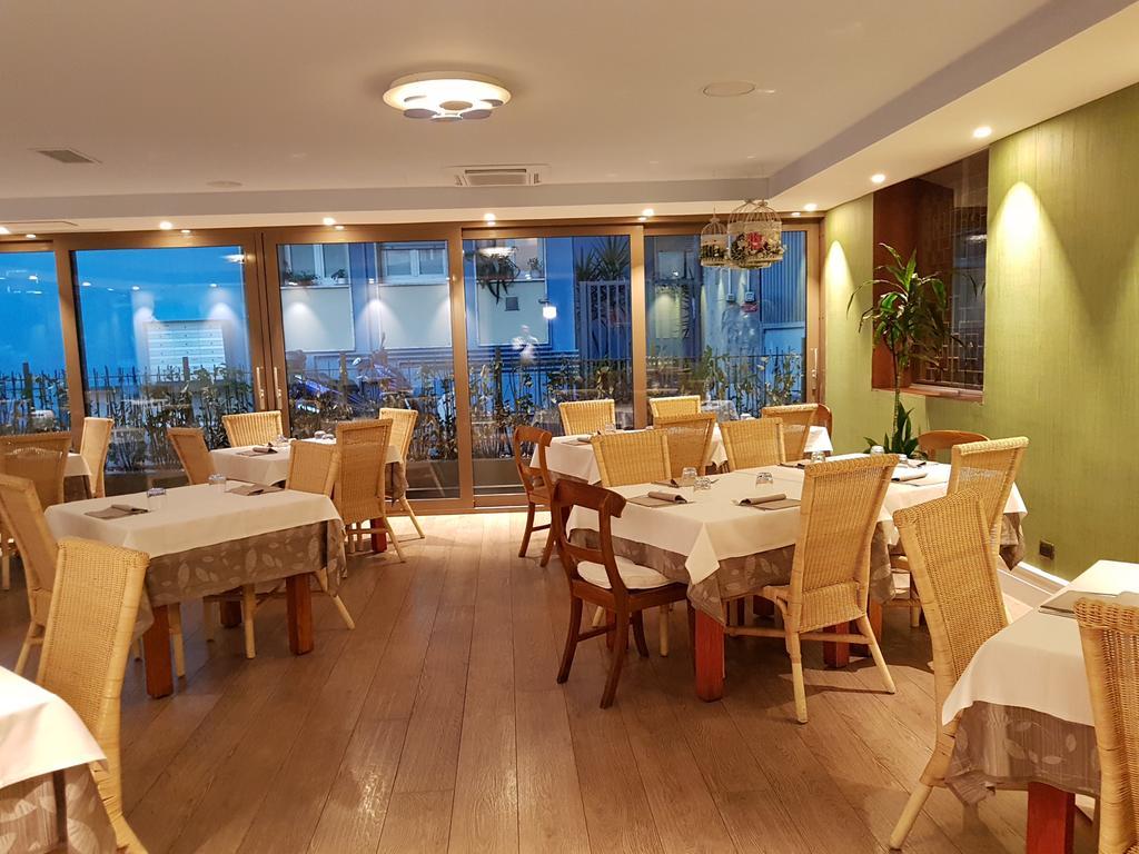 Hll Hotel Lungolago Lecco-Como Lake Exterior foto